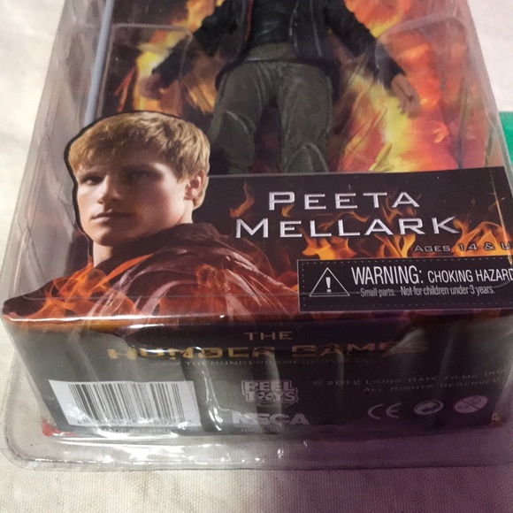 The Hunger Games - Peeta Mallark - Action Figure - Picture 2 of 6